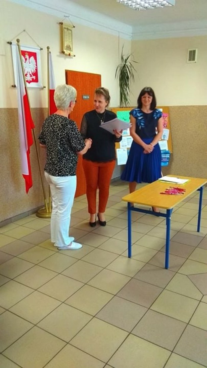 60735653_1417738995018066_314833614036533248_n (1)