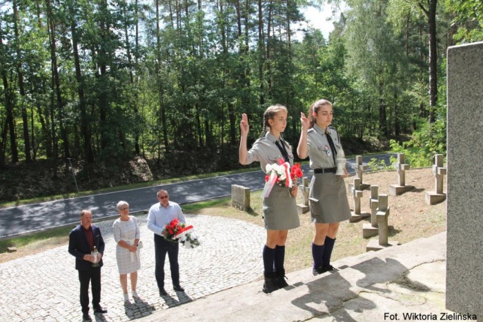 68618860_2829533350394449_1537793863303823360_o