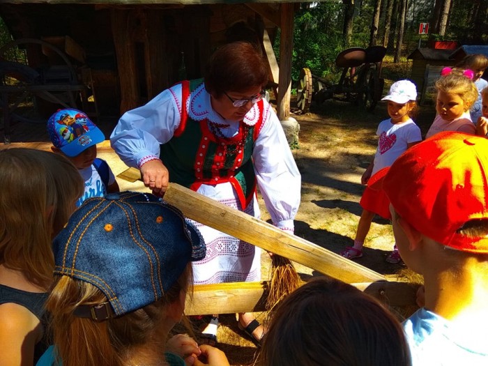 35464018_2079649495646987_697492423898562560_n