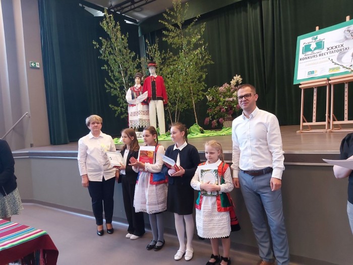 282171067_2047478875436132_2048216715158897331_n