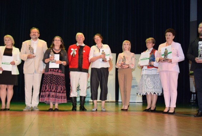 62b0db1fc3cdc_o_large