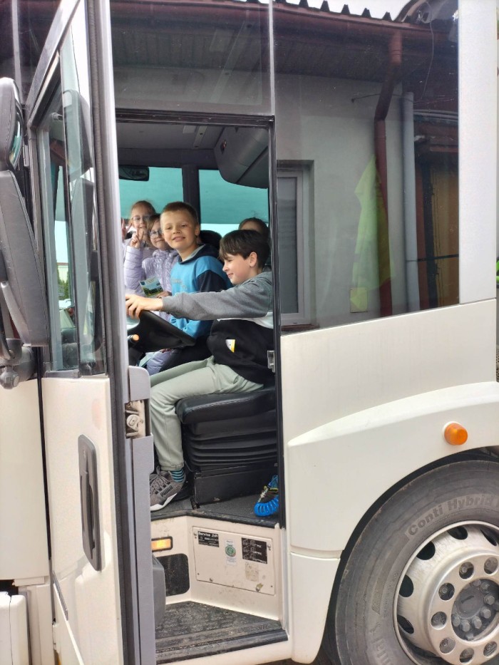 received_918682472549857