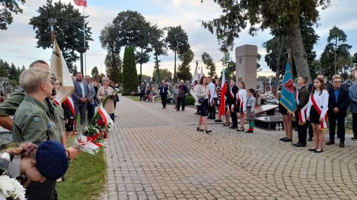 373019279_694776646019098_771924917824576151_n